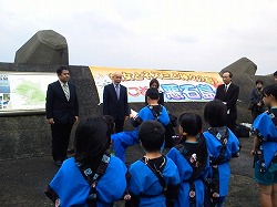 NEC_0613.jpg