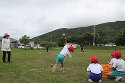 R８悪石島学園職員-080415体力テスト-77110693067.jpg