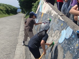 子ども会　壁色ぬり　道路側.jpg