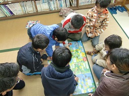 親子読書会20150117 すごろく.jpg