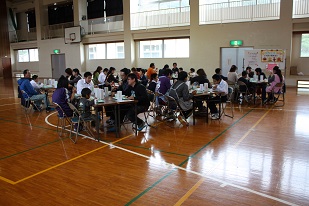 1202 親子ふれあい給食会.jpg